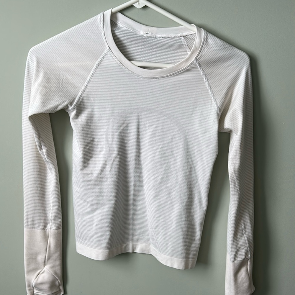 Lululemon Athletica Swiftly Tech LS 2.0 Race